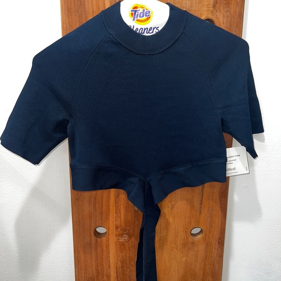 Alexander Wang Criss Cross Crop Top in Navy - Picture 7 of 11